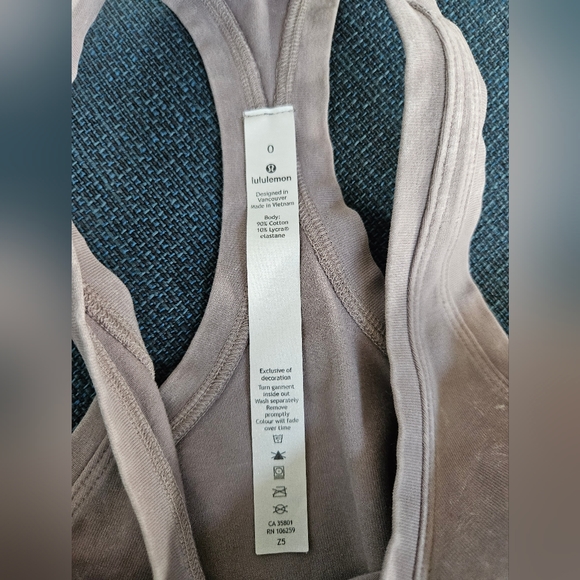 Lululemon Tank Top - Picture 3 of 5